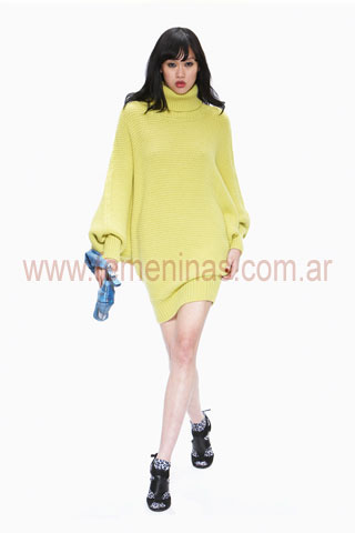 Sweater vestido ´polera amarillo Halston